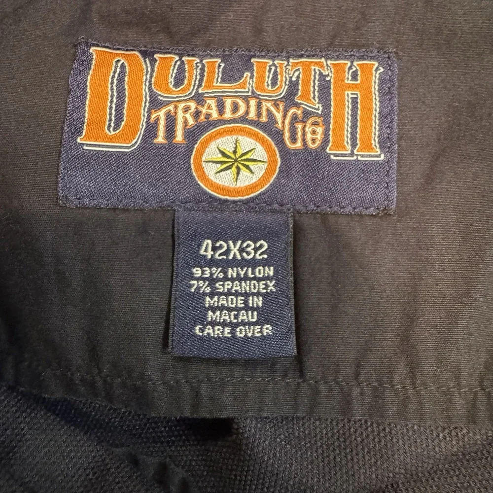 Duluth Trading‎ Co Pants men's 41x26.5 Zip Back PocketsRelaxed Fit